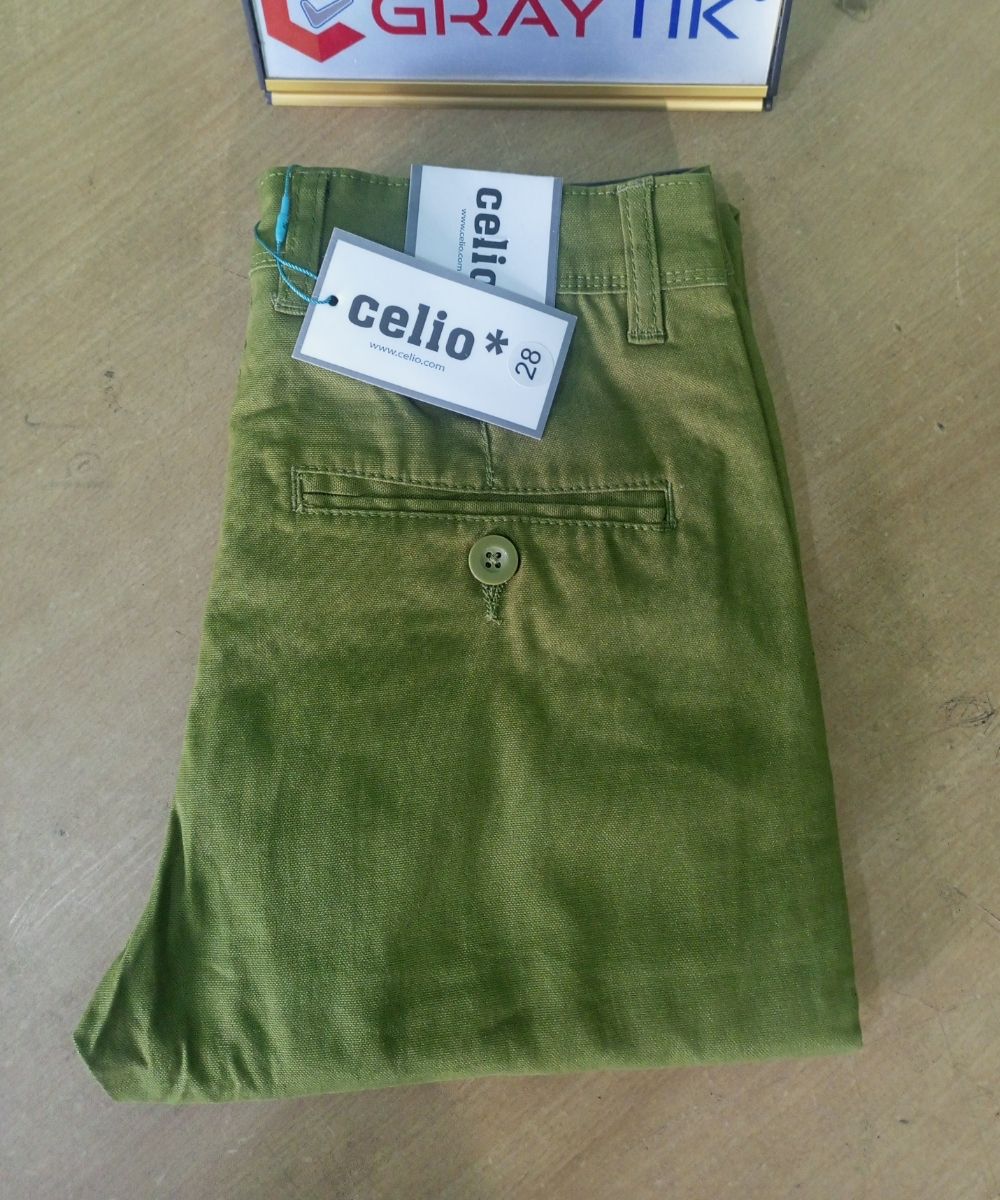 Men's Slim Feet Stretchable Gabardine Pant